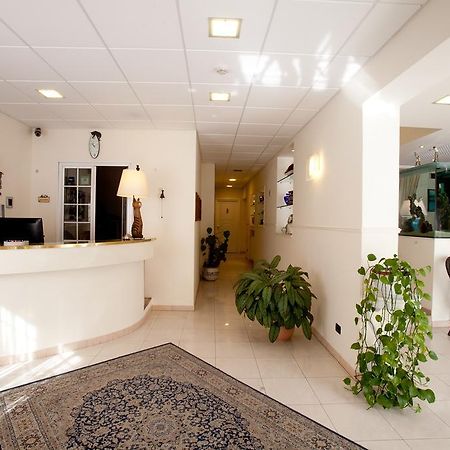 Hotel Il Gatto Рапалло Экстерьер фото