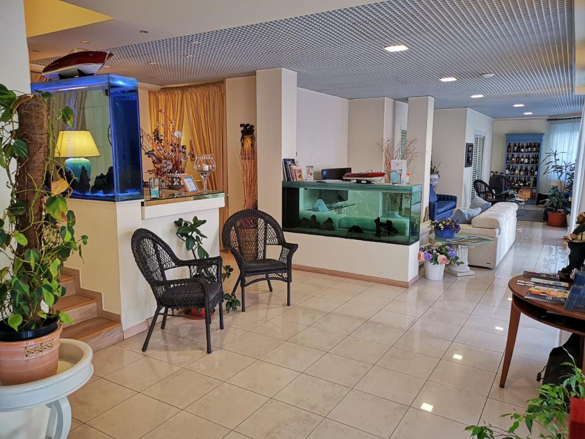 Hotel Il Gatto Рапалло Экстерьер фото