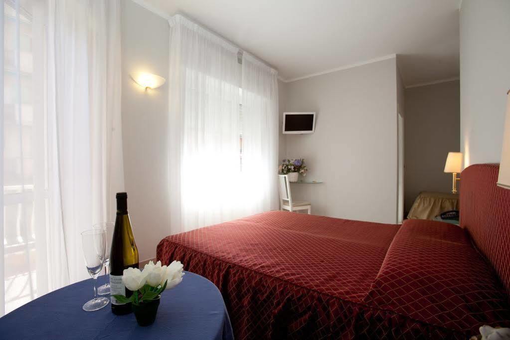 Hotel Il Gatto Рапалло Экстерьер фото