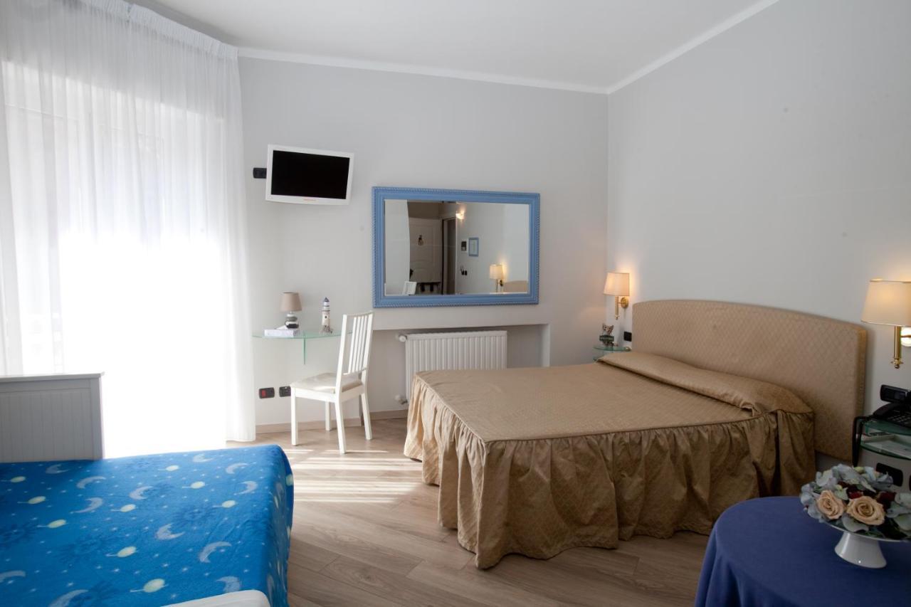 Hotel Il Gatto Рапалло Экстерьер фото